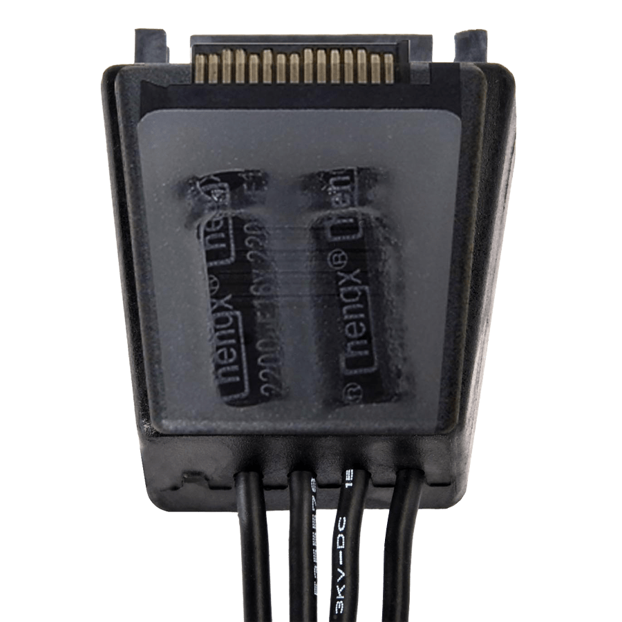 Sleeved Cable SilverStone CP06-E4 — Close-up 3