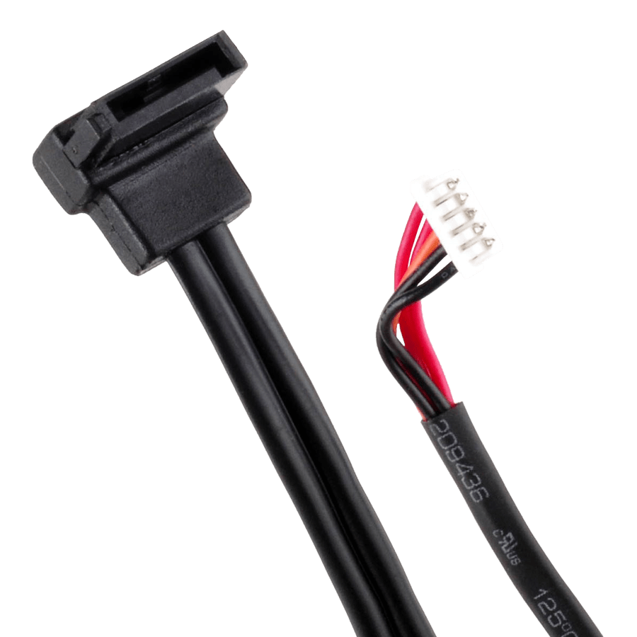 SATA Cable SilverStone CP12 — Close-up 2