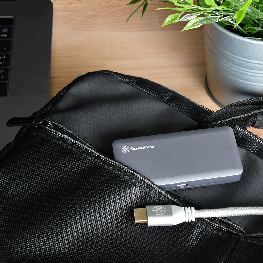 مبدل USB-C به USB / HDMI سیلوراستون مدل SST-EP14C — نمای نزدیک 1