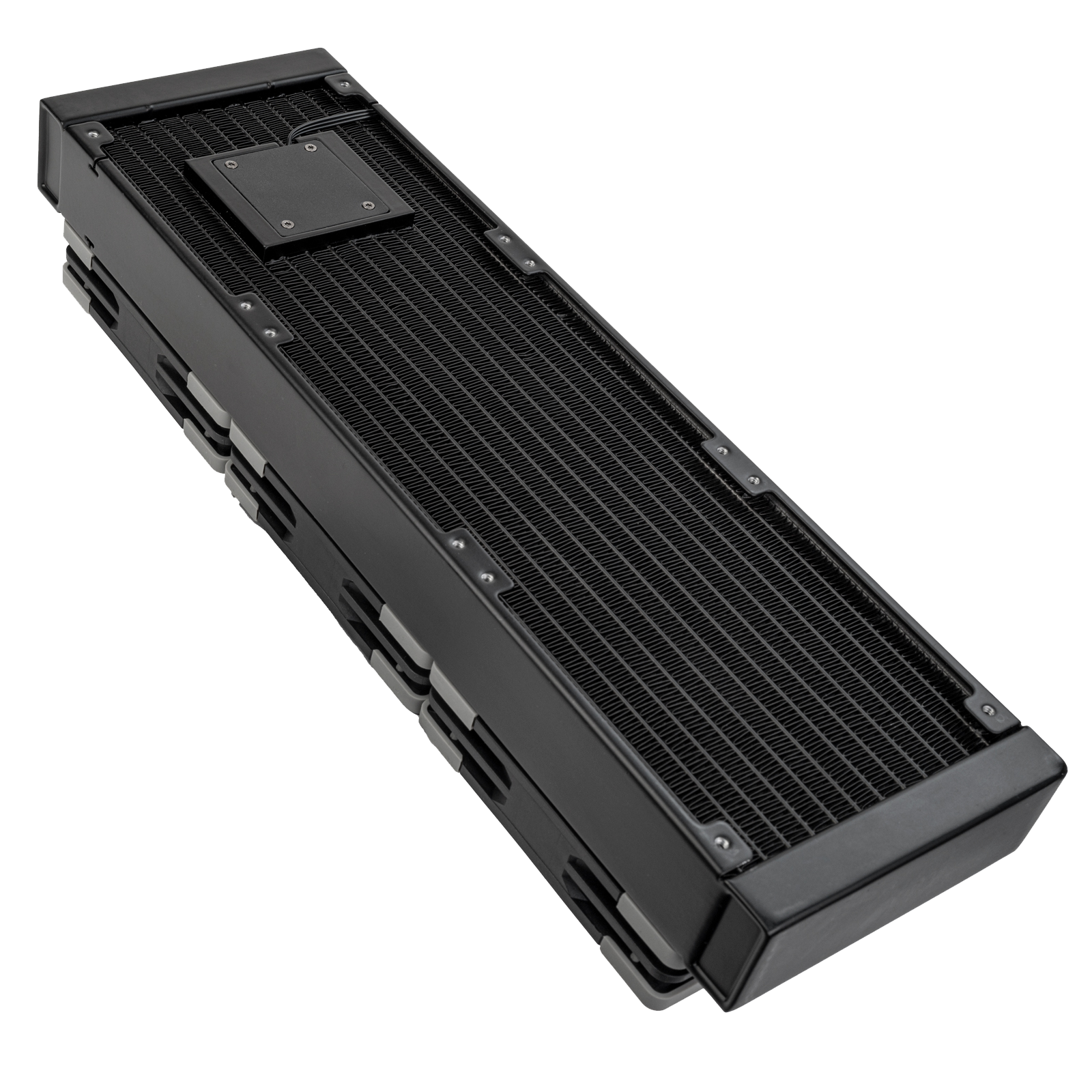 Liquid Cooler SilverStone XE360PDD — Close-up 4